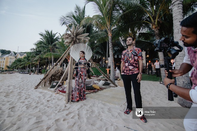 Ngày thứ 2 tiệc cưới của cặp đôi tỷ phú Ấn Độ tại Phú Quốc: Hàng trăm bàn tiệc ngồi bên bãi biển, khách mời diện đồ “thổ dân” cá tính - Ảnh 10.