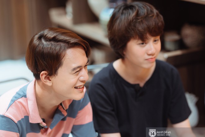 Hỏi nhanh đáp gọn siêu thú vị: Bảo Hân có nụ hôn đầu đời năm lớp 12, Quang Anh tự nhận điệu nhất đoàn phim Về nhà đi con - Ảnh 3. Hỏi nhanh đáp gọn siêu thú vị: Bảo Hân có nụ hôn đầu đời năm lớp 12, Quang Anh tự nhận điệu nhất đoàn phim Về nhà đi con - Ảnh 3.