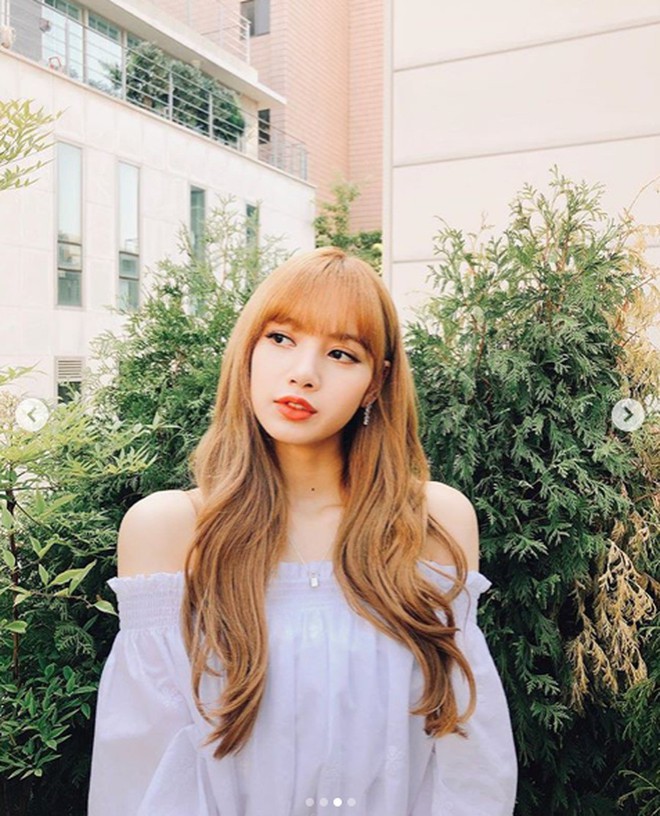 Không thể tin nổi đây là hình quá khứ của bánh bèo ngầm Lisa (BLACKPINK) - Ảnh 1.