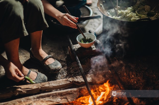 Ăn cơm với ớt: nghe thì sợ mà lại là “đặc sản” một vùng Sa Pa - Ảnh 4.