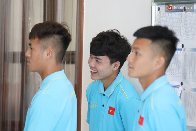 Dàn tuyển thủ U22 Việt Nam bảnh bao trong ngày tập trung chuẩn bị cho SEA Games 30 - Ảnh 1. Dàn tuyển thủ U22 Việt Nam bảnh bao trong ngày tập trung chuẩn bị cho SEA Games 30 - Ảnh 1.