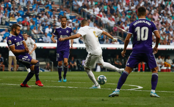 Benzema lập siêu phẩm, Real Madrid vẫn đánh rơi chiến thắng ở phút cuối - Ảnh 9. Benzema lập siêu phẩm, Real Madrid vẫn đánh rơi chiến thắng ở phút cuối - Ảnh 9.