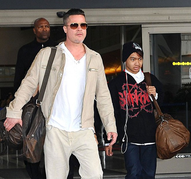 Sau bao năm, cuối cùng Maddox cũng lên tiếng về mối quan hệ với Brad Pitt, úp mở thừa nhận từ mặt bố? - Ảnh 1. Sau bao năm, cuối cùng Maddox cũng lên tiếng về mối quan hệ với Brad Pitt, úp mở thừa nhận từ mặt bố? - Ảnh 1.