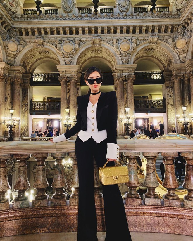 Hội tranh thủ Paris Fashion Week để… đi du lịch: Kỳ Duyên - Tiên Nguyễn ăn uống thả ga, Khánh Linh mang 8 cái vali quần áo để chụp hình - Ảnh 9.