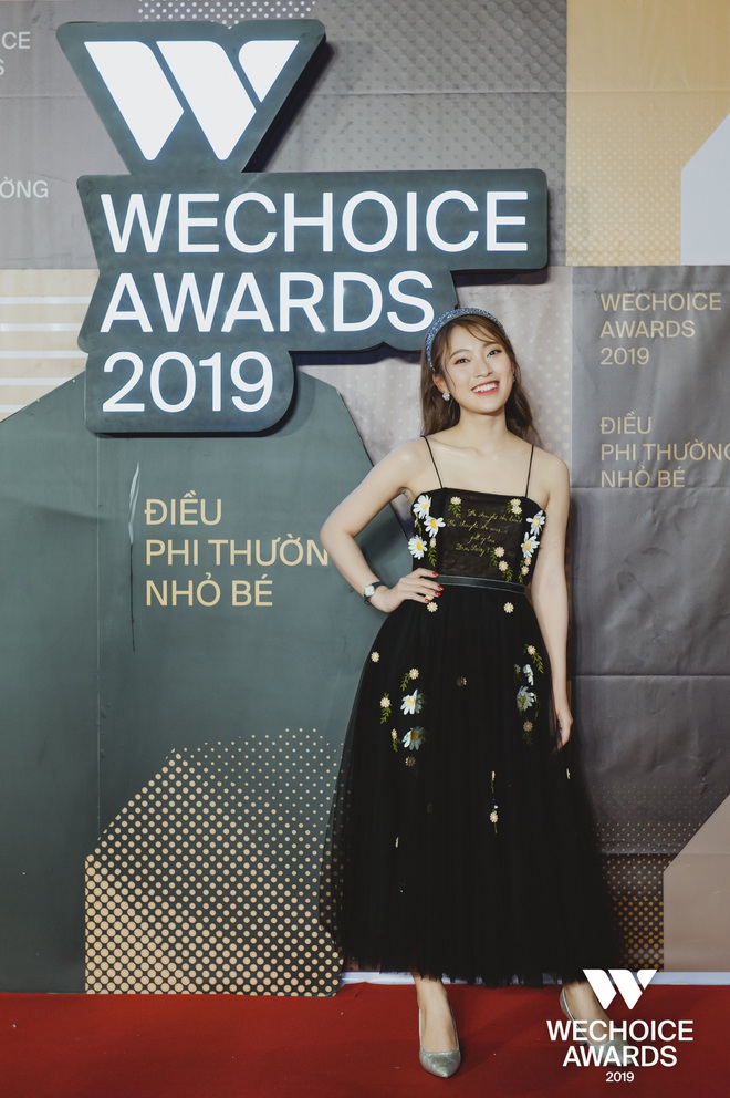 Dàn hot girl, hot boy đổ xô tới Gala WeChoice Awards 2019: Cả một bầu trời nhan sắc hội tụ! - Ảnh 4.
