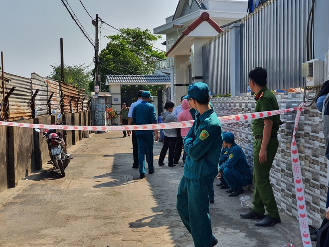 NÓNG: Bắt giữ nghi phạm phóng hỏa đốt nhà khiến 5 mẹ con tử vong ở Sài Gòn sáng 27 Tết - Ảnh 2.