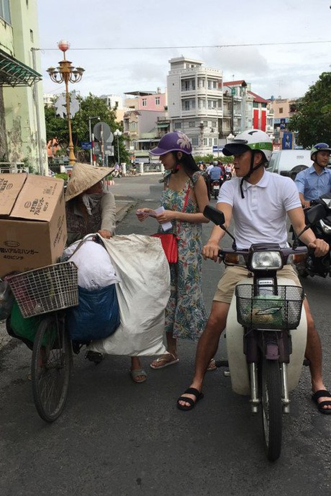 Vợ chồng Thủy Tiên - Công Vinh và câu chuyện “lòng tốt sẽ được lan toả, không chỉ nhiều mà là… siêu to khổng lồ” - Ảnh 6.