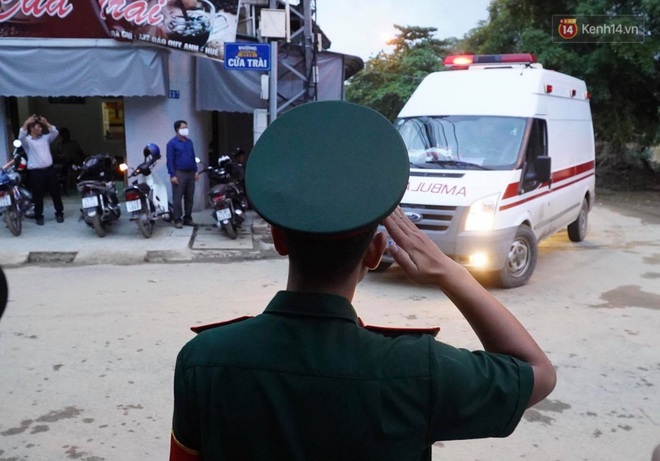 Sạt lở thủy điện Rào Trăng 3: 1 trong 9 thi thể được tìm thấy là Chủ tịch UBND huyện Phong Điền - Ảnh 1.