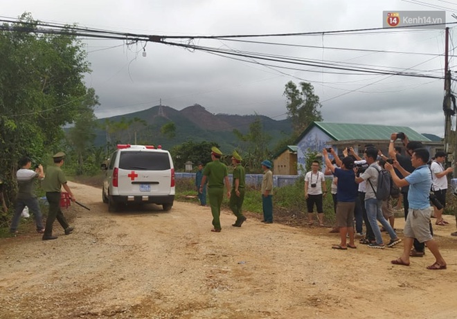 Sạt lở thủy điện Rào Trăng 3: 1 trong 7 thi thể nạn nhân mất tích được tìm thấy tại Tiểu khu 67 là Chủ tịch UBND huyện Phong Điền - Ảnh 3.