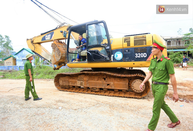 Sạt lở thuỷ điện Rào Trăng 3: Đã xác định được vị trí của 13 cán bộ, chiến sĩ mất tích tại Tiểu khu 67 - Ảnh 1.