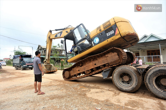 Sạt lở thuỷ điện Rào Trăng 3: Đã xác định được vị trí của 13 cán bộ, chiến sĩ mất tích tại Tiểu khu 67 - Ảnh 2.