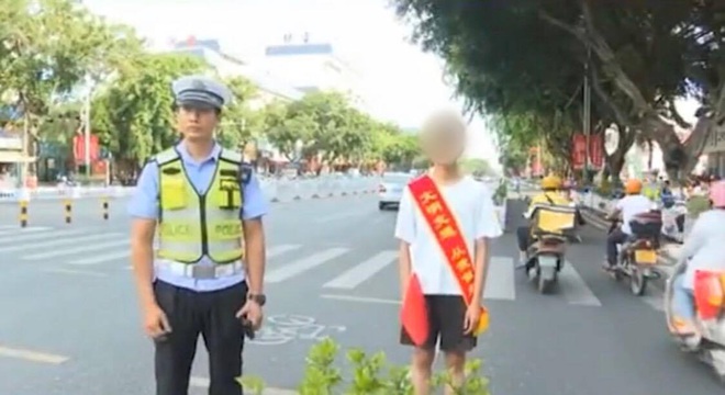 Thanh niên vi phạm giao thông bị cảnh sát phạt đăng status được 30 like mới thả, nghe thì dễ nhưng đời không như mơ... - Ảnh 2. Thanh niên vi phạm giao thông bị cảnh sát phạt đăng status được 30 like mới thả, nghe thì dễ nhưng đời không như mơ... - Ảnh 2.