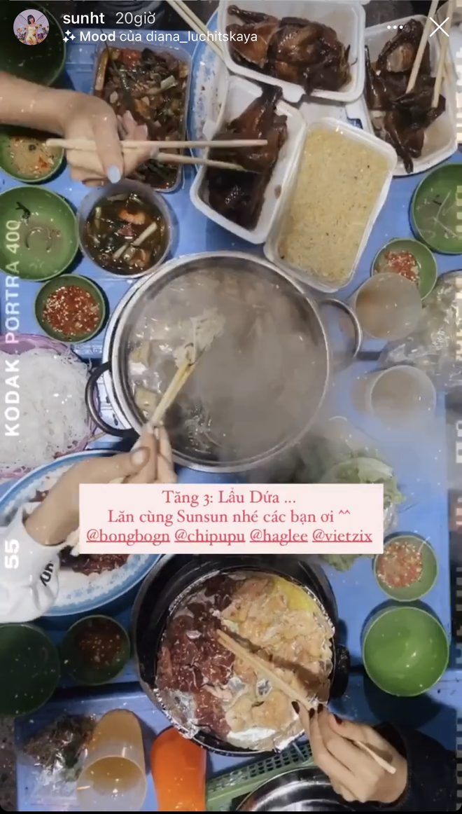 Xem hội chị em Chi Pu oanh tạc Hà Nội mà thèm: một tối ăn tận 4 cữ, hết nướng lại đến lẩu - Ảnh 6. Xem hội chị em Chi Pu oanh tạc Hà Nội mà thèm: một tối ăn tận 4 cữ, hết nướng lại đến lẩu - Ảnh 6.