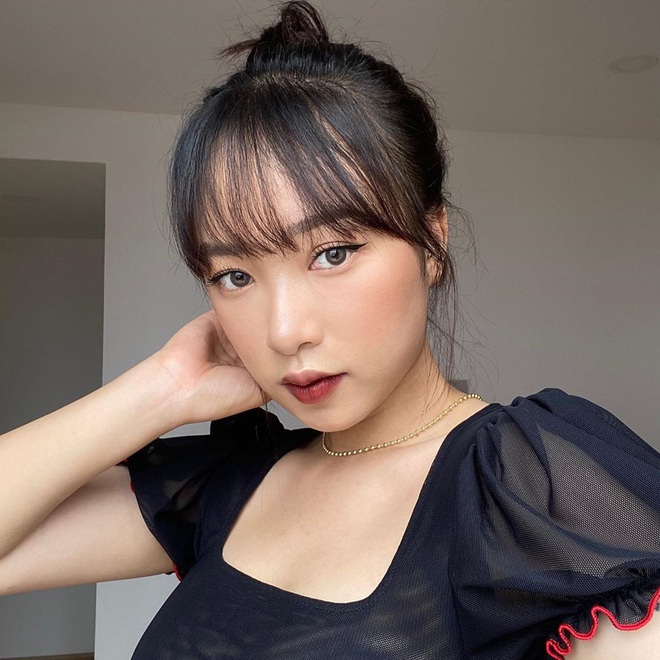 3 beauty blogger Việt có style xịn sò chuẩn fashionista nàng nào cũng nên follow để học hỏi cách ăn mặc - Ảnh 3. 3 beauty blogger Việt có style xịn sò chuẩn fashionista nàng nào cũng nên follow để học hỏi cách ăn mặc - Ảnh 3.