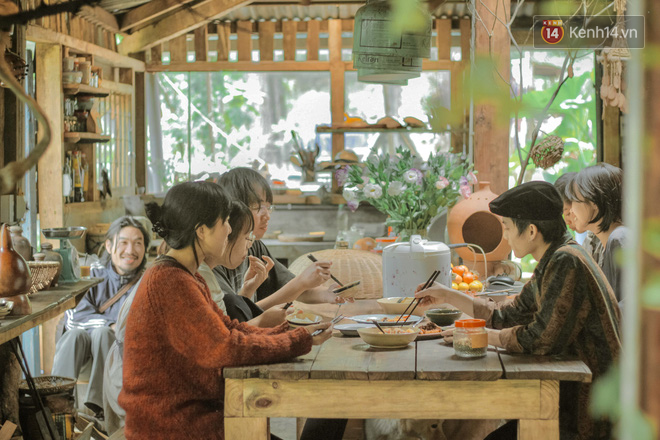 Đà Lạt có 4 quán cafe theo phong cách “chill phết” cực hiếm người biết: Nằm biệt lập giữa rừng thông, đứng góc nào sống ảo cũng đẹp - Ảnh 4. Đà Lạt có 4 quán cafe theo phong cách “chill phết” cực hiếm người biết: Nằm biệt lập giữa rừng thông, đứng góc nào sống ảo cũng đẹp - Ảnh 4.