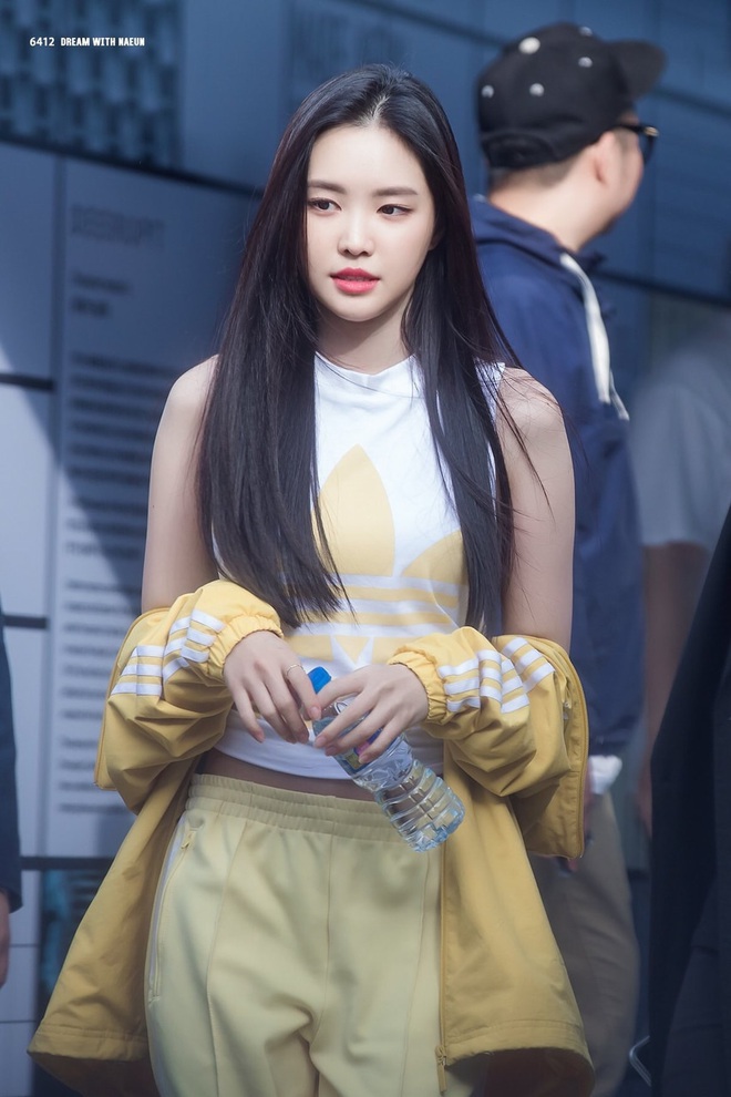 Chuyện gì xảy ra vào năm 1994, dàn cực phẩm từ idol đến diễn viên nữ đều ra đời: Sulli và tiểu tam Han So Hee đúng là báu vật! - Ảnh 23. Chuyện gì xảy ra vào năm 1994, dàn cực phẩm từ idol đến diễn viên nữ đều ra đời: Sulli và tiểu tam Han So Hee đúng là báu vật! - Ảnh 23.
