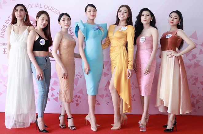 Loạt ảnh bên trong buổi workshop hé lộ nhan sắc thật dàn thí sinh Hoa hậu Chuyển giới Việt Nam, 2 mỹ nhân nổi nhất có như lời đồn? - Ảnh 6. Loạt ảnh bên trong buổi workshop hé lộ nhan sắc thật dàn thí sinh Hoa hậu Chuyển giới Việt Nam, 2 mỹ nhân nổi nhất có như lời đồn? - Ảnh 6.