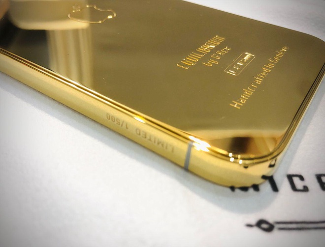 Ngắm ảnh thực tế iPhone 12 Pro mạ vàng đầu tiên trên thế giới được chế tác tại Việt Nam - Ảnh 2.