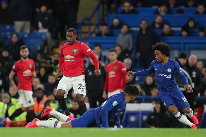 VAR hai lần tước bàn thắng, Chelsea nhận thất bại cay đắng ngay trên sân nhà trước Manchester United - Ảnh 10.