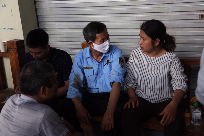 Hà Nội: Nổ bình gas kinh hoàng tại nhà hàng gà rán ở phố Cổ, 3 người nhập viện cấp cứu - Ảnh 2.