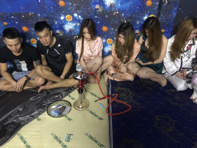 Cô gái 26 tuổi tổ chức tiệc sinh nhật bằng ma tuý cùng nhóm bạn dân chơi ở Sài Gòn - Ảnh 2.