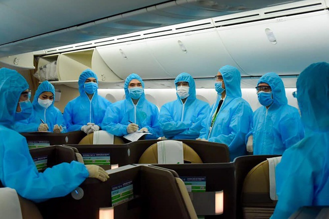 Bamboo Airways thực hiện chuyến bay đặc biệt đến Dubai đưa 200 công dân Việt Nam hồi hương - Ảnh 1.