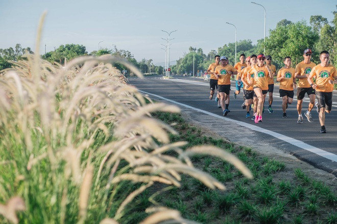 Những lợi ích “siêu to khổng lồ” của chạy marathon, nghe xong là muốn lên lịch đi chạy liền! - Ảnh 1.