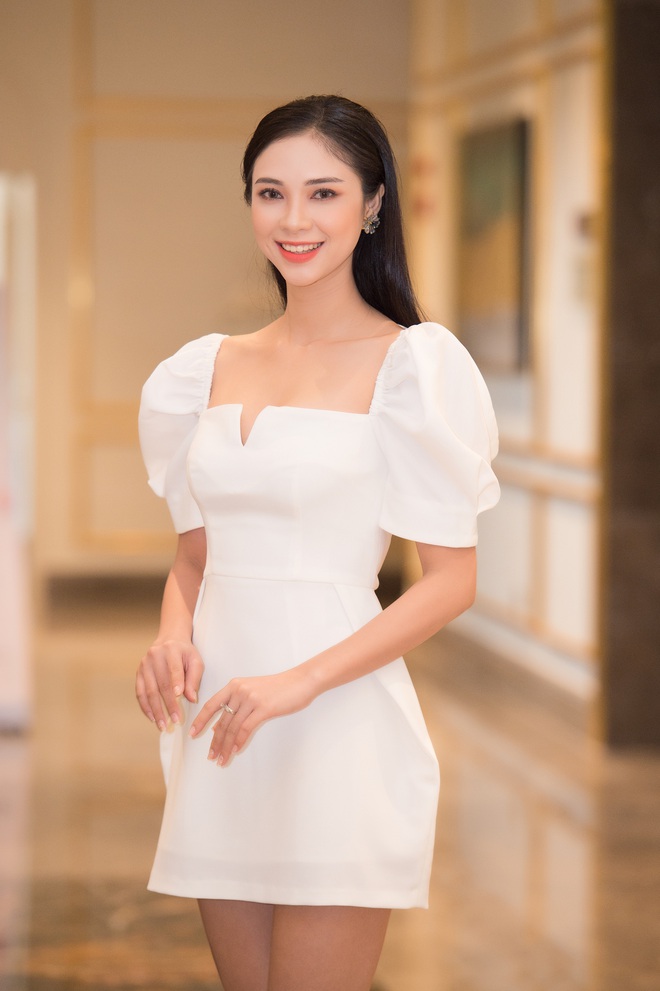Dàn thí sinh đổ bộ sơ khảo miền Bắc Hoa hậu Việt Nam 2020: Bản sao Châu Bùi nổi bần bật, thí sinh diện váy bánh bèo gây chú ý - Ảnh 19. Dàn thí sinh đổ bộ sơ khảo miền Bắc Hoa hậu Việt Nam 2020: Bản sao Châu Bùi nổi bần bật, thí sinh diện váy bánh bèo gây chú ý - Ảnh 19.