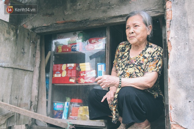 Lập dàn ý tả một người ở nơi em sinh sống