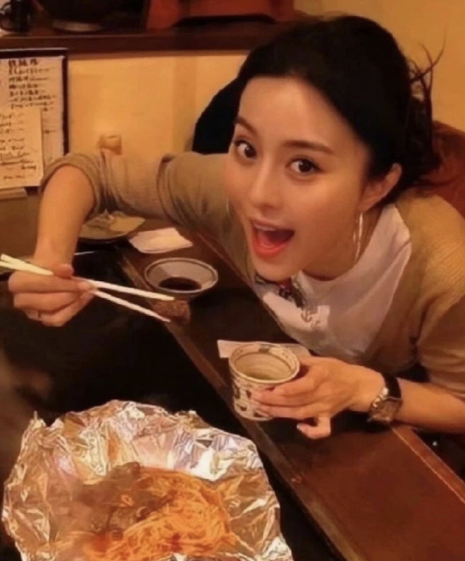 Lo T Nh M Nh N Cbiz Th I M I Ra M T B Ng Hot Tr L I Nhan S C C C N Lung Linh