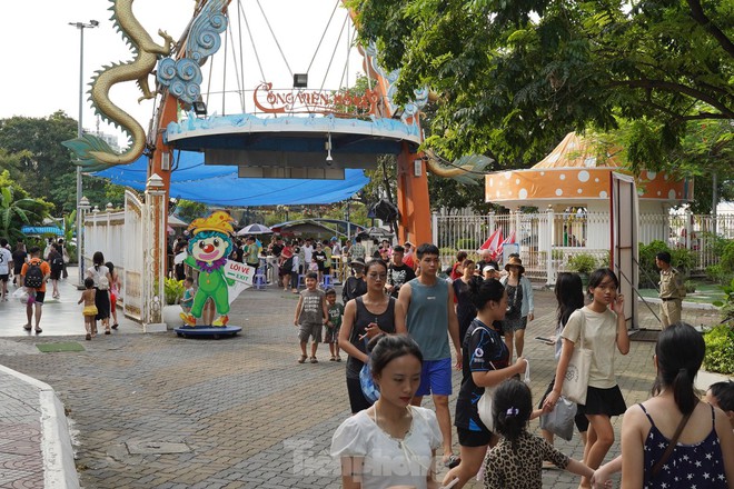 N Ng N Ng Gay G T Ng I D N V B B I C Ng Vi N N C Gi I Nhi T Cu I Tu N