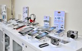 Có nên mua hàng công nghệ trưng bày trong các siêu thị điện máy hay không?