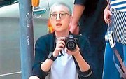 "Con rơi" của Thành Long mất tích, gia đình và bạn bè không có cách nào liên lạc?
