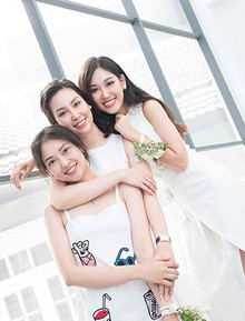 "Nhà có 3 nàng tiên" phiên bản đời thực: Ai cũng xinh đẹp, dáng chuẩn và cùng thi hoa hậu