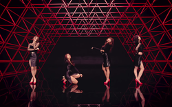 Nhóm nữ thế hệ 2 nào vừa khiến 2NE1, 4MINUTE, f(x) "muối mặt" với thành tích chỉ SNSD làm được ở YouTube? Nhóm nữ thế hệ 2 nào vừa khiến 2NE1, 4MINUTE, f(x) "muối mặt" với thành tích chỉ SNSD làm được ở YouTube?