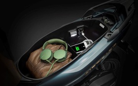 Sạc điện thoại trong cốp xe: Điểm mới của Honda Air Blade 2020 khiến nhiều người ái ngại và tranh cãi xôn xao