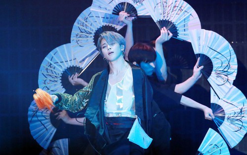 Lịch sử lặp lại: Jimin (BTS) “gây bão” toàn cầu, lọt top xu hướng với vũ điệu sử thi tại MMA 2018