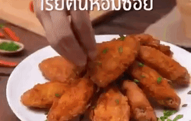 Cũng là cánh gà rán nhưng trộn với trứng theo cách này sẽ ngon hơn rất nhiều
