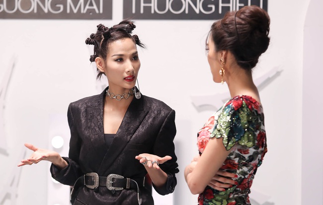 Lại thua cuộc, Hoàng Thùy vào phòng loại