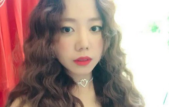 Khoe tóc mới để thông báo nhóm sắp comeback, Namjoo (Apink) lại bị netizen dìm hàng tơi tả