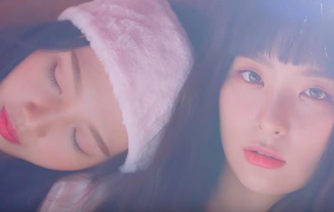 5 lần 7 lượt tung MV ủng hộ LGBT, SM bị netizen tố
