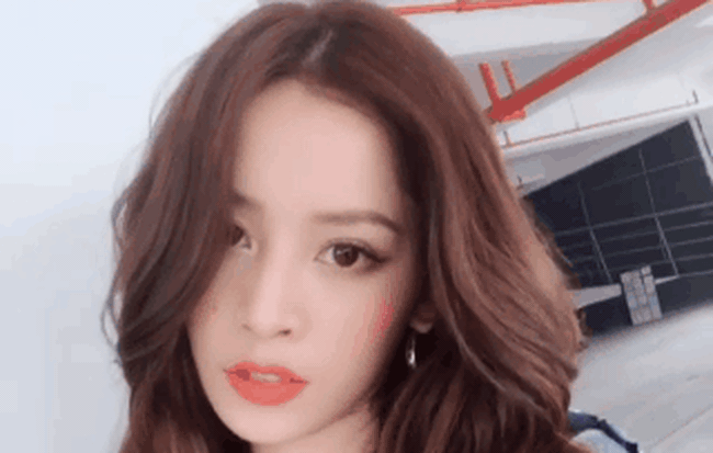 Khoe clip xinh như mộng, Chi Pu chứng minh đây chính là kiểu tóc khiến cô trông quyến rũ, sexy nhất
