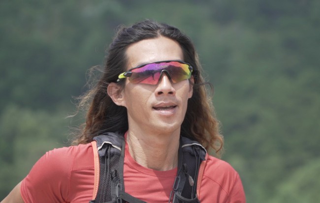 Chàng trai hoàn thành