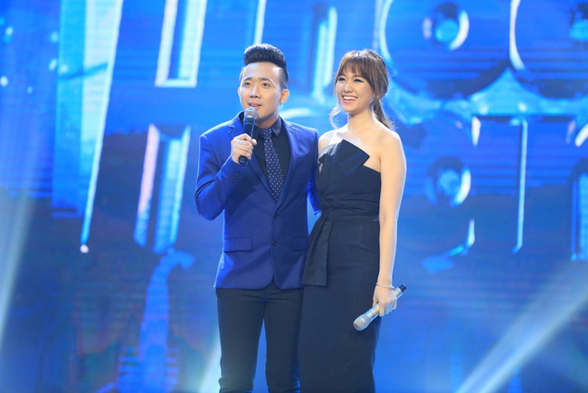 Trấn Th&agrave;nh lần đầu ti&ecirc;n song ca với Hari Won tr&ecirc;n s&oacute;ng truyền h&igrave;nh - Ảnh 3.
