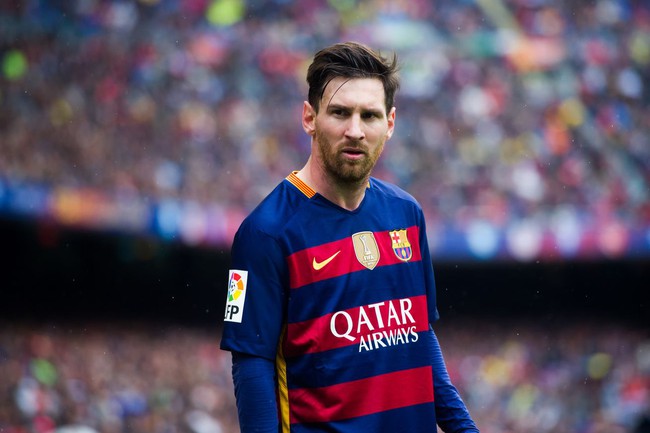 Trai ngoan Lionel Messi cũng từng c&oacute; t&igrave;nh một đ&ecirc;m bốc lửa? - Ảnh 4.