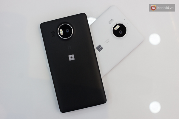 Lumia 950 XL, flagship mới trình làng của Microsoft.