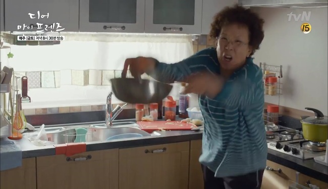 Nghẹn ng&agrave;o c&acirc;u chuyện của hai người mẹ trong &ldquo;Dear My Friends&rdquo; - Ảnh 6.