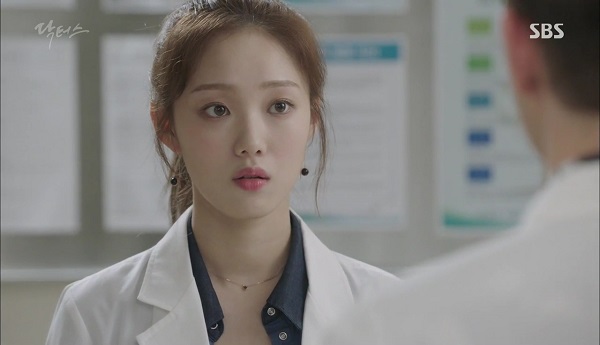 Doctors: Tí nữa thôi, Kim Rae Won – Park Shin Hye đã có cảnh giường chiếu - Ảnh 26.