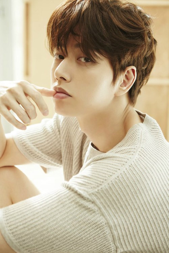 Park Hae Jin đóng phim của biên kịch Hậu Duệ Mặt Trời, Joo Won công bố dự án cuối cùng - Ảnh 1.