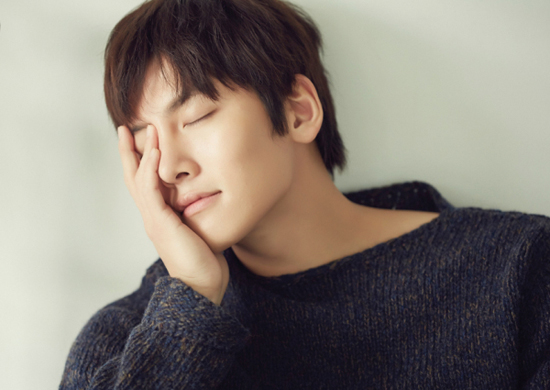 Ji Chang Wook về Hàn làm vệ sĩ, Jung Il Woo sang Thái đóng phim - Ảnh 1.